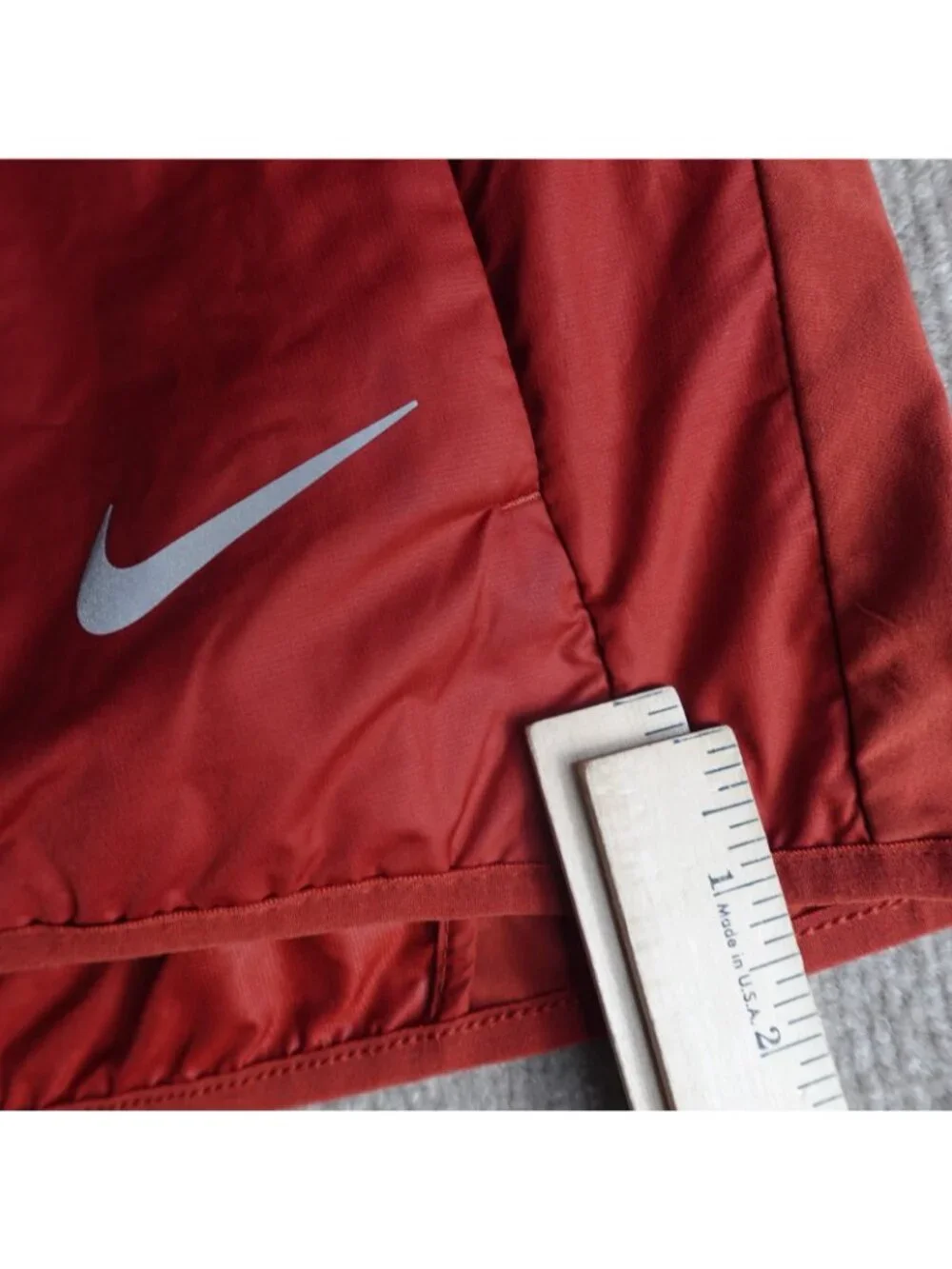 Nike Mens Vest Small Orange Red Aeroloft 928501